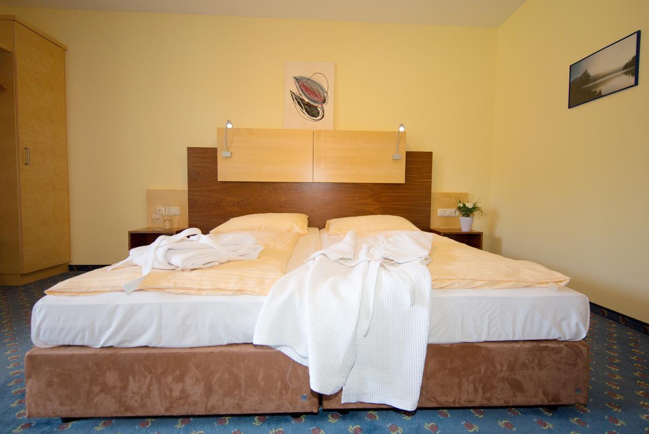 Gasthof - Landhotel Ernst Untermuhl Екстер'єр фото